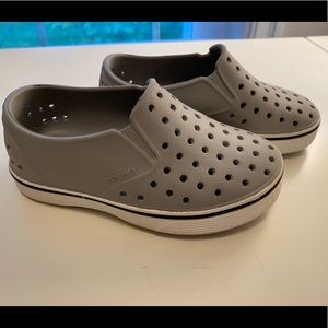 Native Shoes - Miles, size C9